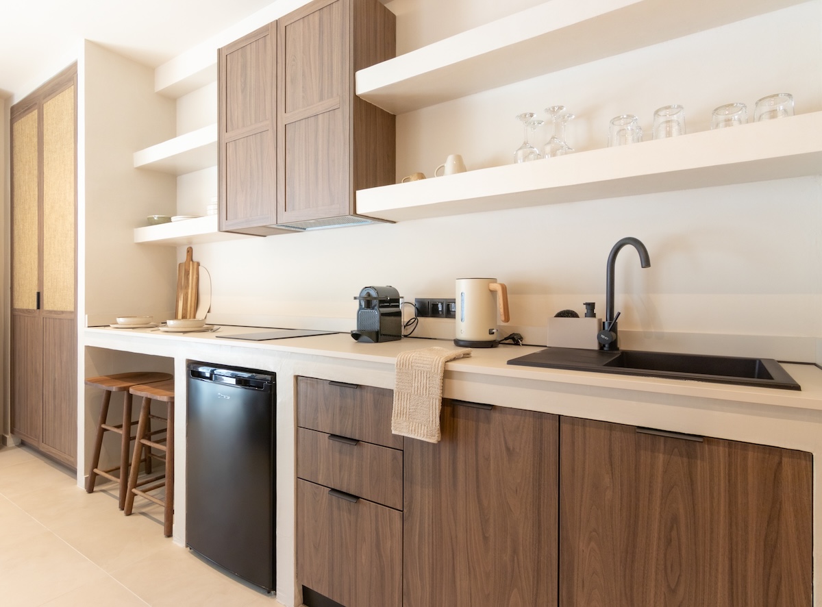 Tiara Holidays - Seabird Luxury Suites - Suite with Private Pool - kuhinja
